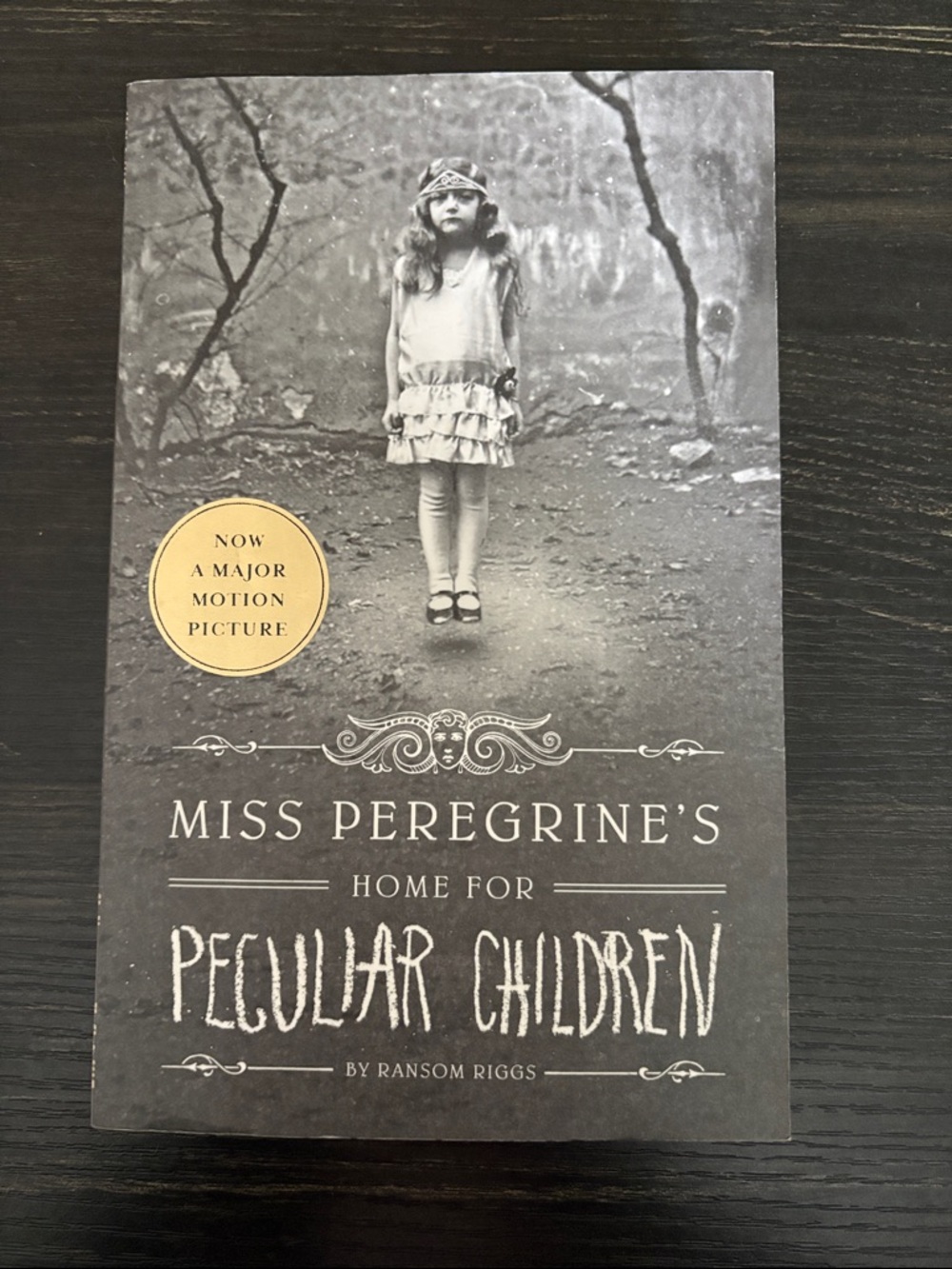 Miss Peregrine's Home for Peculiar Children by Ransom Riggs - Gray Cover